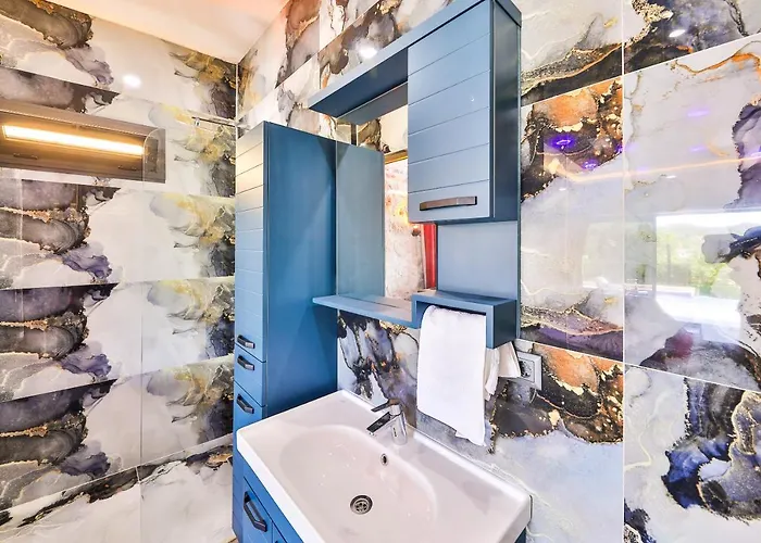 Isinda Konagi 빌라 *